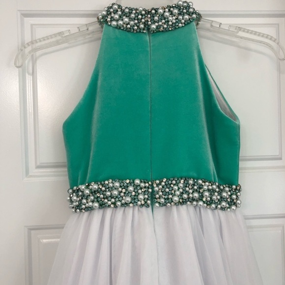 Size 6 Liz pageant dress